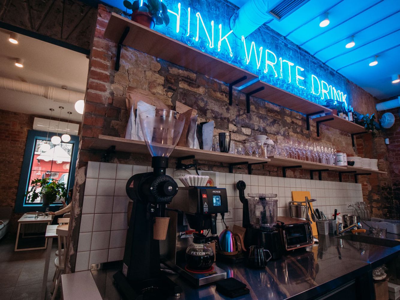 Дождались: на каких летних террасах Киева можно выпить кофе фото