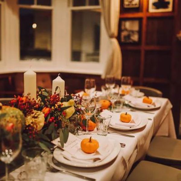 Осінні ресторани: де зігрітися гарячими напоями та ароматними стравами Осінні ресторани: де зігрітися гарячими напоями та ароматними стравами